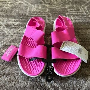 NWT Crocs LiteRide Stretch Sandals Hot Pink